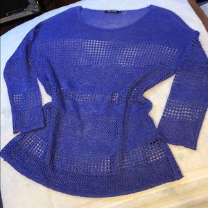 BEAUTIFUL ROYAL BLUE NIC+ZOE SWEATER